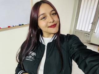 См. подробные сведения о модели MarianaVargasX