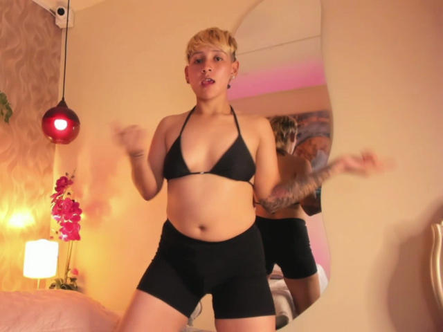 DannyRouds - Live porn &amp; sex cam - 28935038