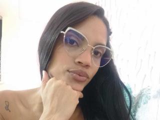 См. подробные сведения о модели VicktoriaSunshine