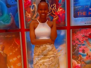 Lásd a Winnie-hot teljes profilját