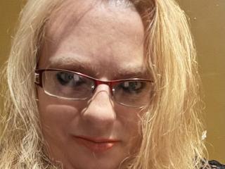 См. подробные сведения о модели CherishWilliams