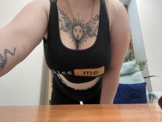 Lásd a DiLaria teljes profilját