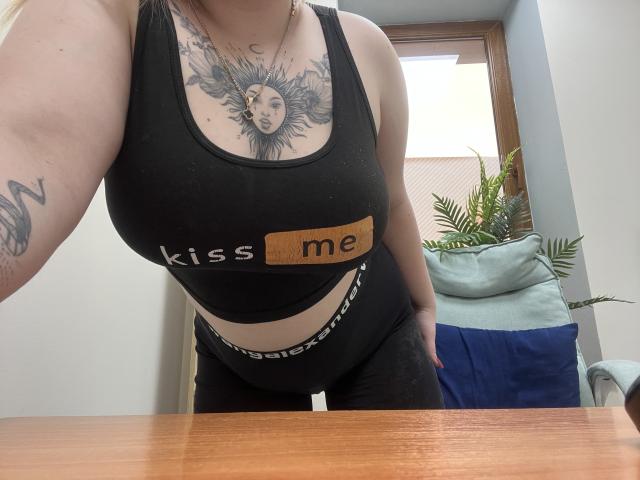 DiLaria - Live porn &amp; sex cam - 28935635