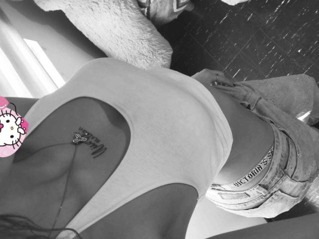 NiickyySweet - сексуальная веб-камера в реальном времени - 28935842