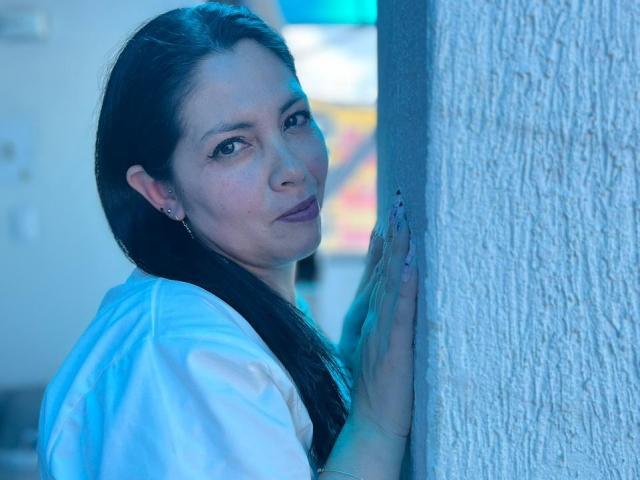 Irisbloom69 - Live sex cam - 28936550
