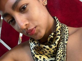 См. подробные сведения о модели NatalyBlonder