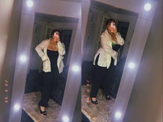 Lásd a VenusxMusa teljes profilját