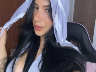 Lásd a ArianaRogers teljes profilját