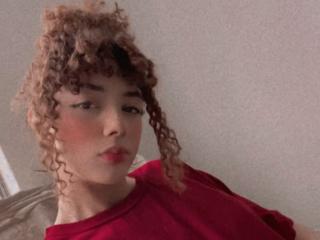 См. подробные сведения о модели LioraVelvetC