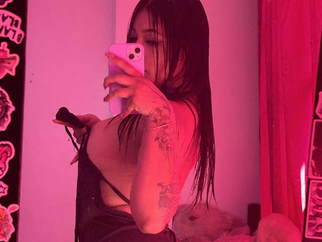 KatianPierce - Live porn &amp; sex cam - 28940405