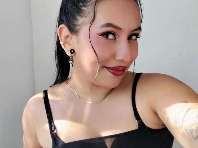 AmyRoss - Live porn &amp; sex cam - 28940804