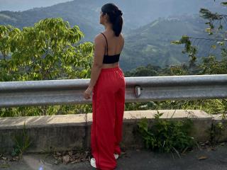 См. подробные сведения о модели ScarlletZhen