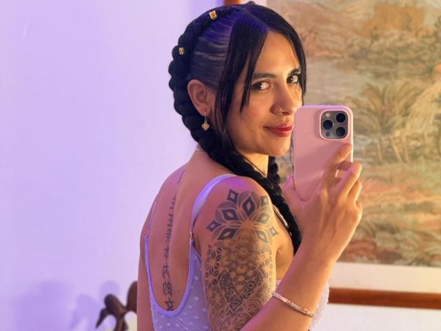 LunaDesire - Sexe cam en vivo - 28943378