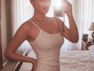 См. подробные сведения о модели AvaQueen