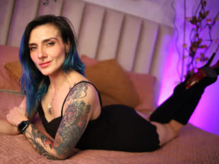 Ver la ficha detallada de EmaLeBlanc