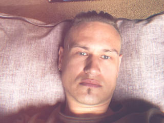 См. подробные сведения о модели Lstfl-Wizard-hot