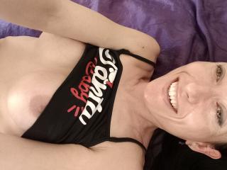 Ver la ficha detallada de BellaJulls