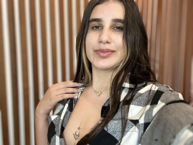 KatieDesirX - Live sexe cam - 28951187