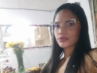 Yksityiskohtaiset tiedot mallista VicktoriaSunshine