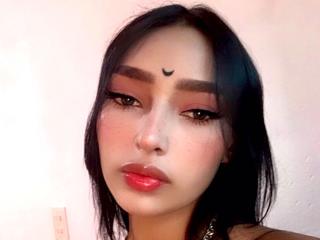 Yksityiskohtaiset tiedot mallista AdelaBanks