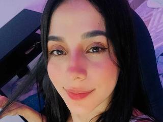 Yksityiskohtaiset tiedot mallista SammyRodriguez