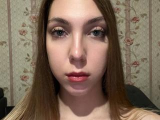 Yksityiskohtaiset tiedot mallista AleaseBenson