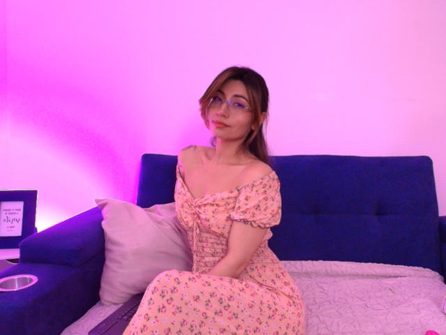 SeleneLeon - Live porn &amp; sex cam - 28952936