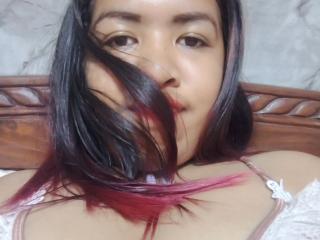 Yksityiskohtaiset tiedot mallista MariahSquirting69