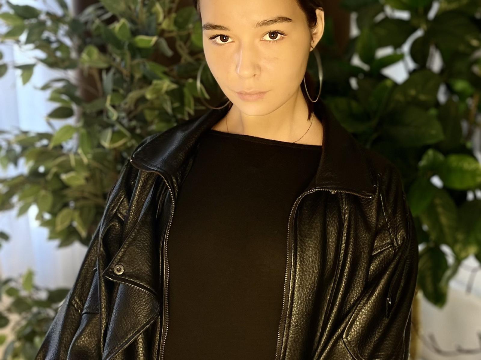 ChingHudek - Live porn &amp; sex cam - 28953320