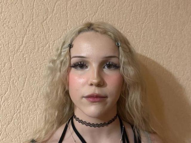 YoulandaBrusuelas - Sexe cam en vivo - 28953422