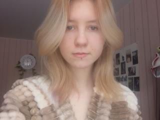 Yksityiskohtaiset tiedot mallista CiraMurdoch