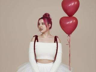 Yksityiskohtaiset tiedot mallista Lionelly