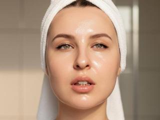 Yksityiskohtaiset tiedot mallista Lionelly