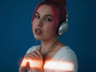 Yksityiskohtaiset tiedot mallista Lionelly