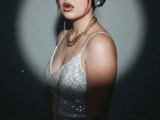 Yksityiskohtaiset tiedot mallista Lionelly