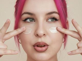 Yksityiskohtaiset tiedot mallista Lionelly