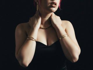 Yksityiskohtaiset tiedot mallista Lionelly