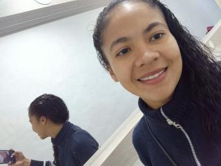 Ver la ficha detallada de CanelaaSwett