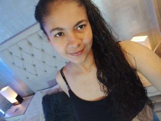 Yksityiskohtaiset tiedot mallista CanelaaSwett