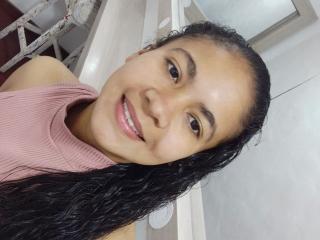 Yksityiskohtaiset tiedot mallista CanelaaSwett