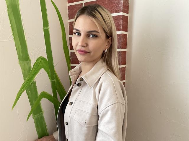 LunaRundlett - Live porn &amp; sex cam - 28954514