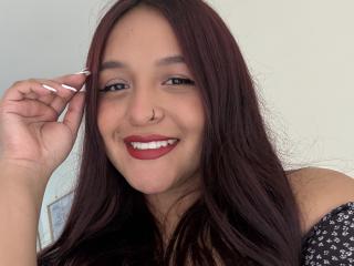 Yksityiskohtaiset tiedot mallista MarianaVargasX