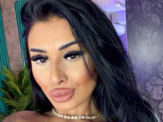 См. подробные сведения о модели YanaSultana