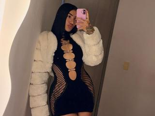 См. подробные сведения о модели Sharonm