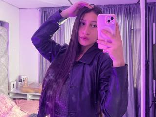 Ver la ficha detallada de MaddyCarina