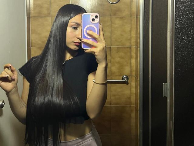 MaddyCarina - Live porn &amp; sex cam - 28956356