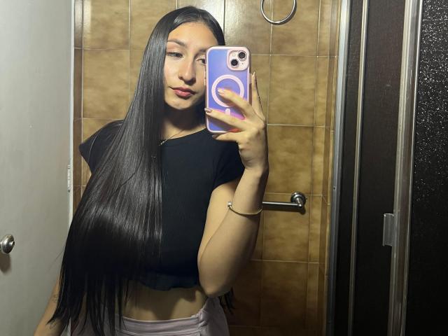 MaddyCarina - Live porn &amp; sex cam - 28956365