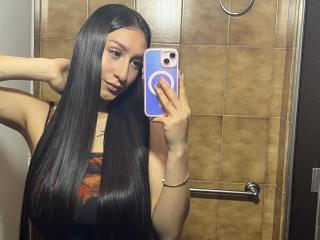 Ver la ficha detallada de MaddyCarina