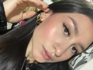 Ver la ficha detallada de MaddyCarina