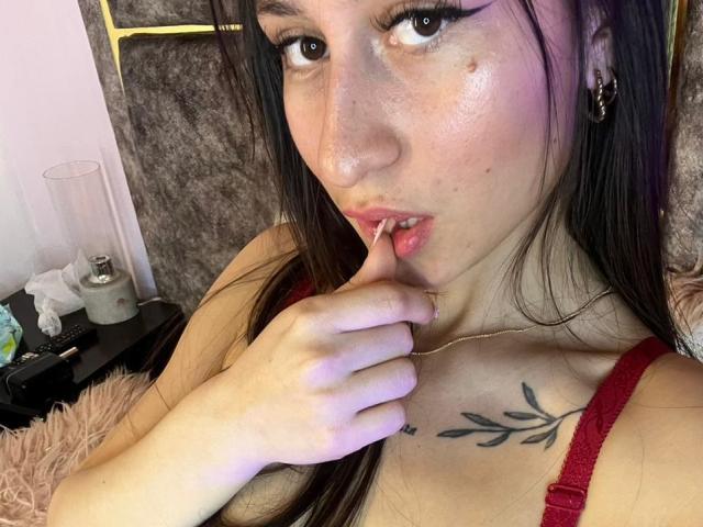 MaddyCarina - Live sexe cam - 28956653